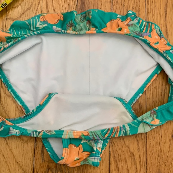 Rip Curl Ruffle Bikini - Picture 10 of 13